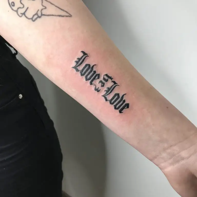 Tetování citáty pro ženy